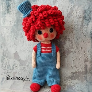 Crochet Clown pattern, Amigurumi Clown pattern, Crochet clown english pdf pattern, crochet hat, crochet neck tie, circus clown pattern